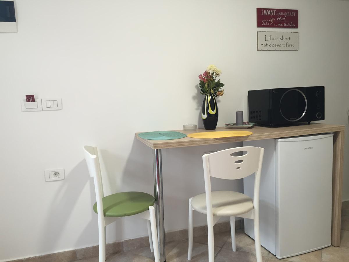 Andi Apartments Tirana Exterior photo